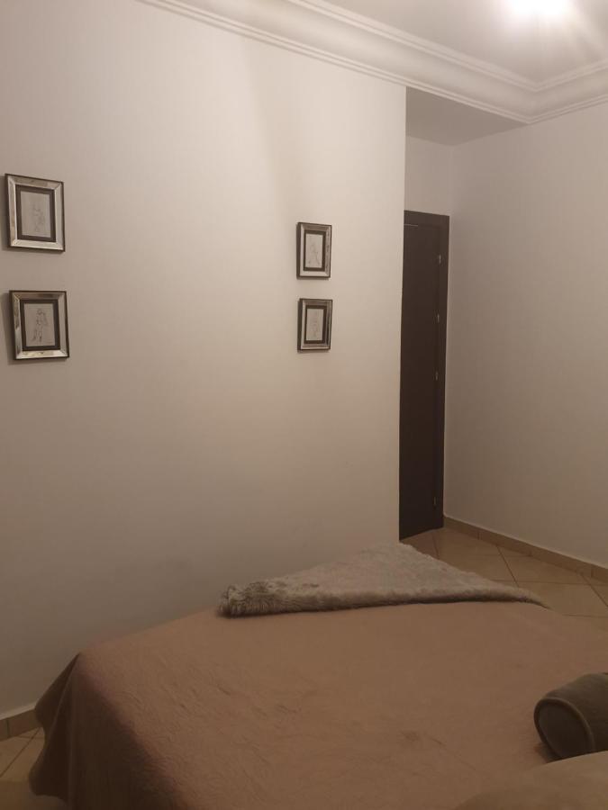 Appartement Avec Piscine, 1Min De La Plage Мартиль Экстерьер фото